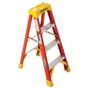 Werner 6204 Step Ladder, 4 ft H, Type IA Duty Rating, Fiberglass, 300 lb, 3-Step, 8 ft Max Reach